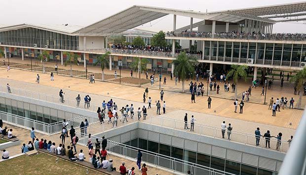 UNIVERSIDADE AGOSTINHO NETO INICIA A SEGUNDA CHAMADA