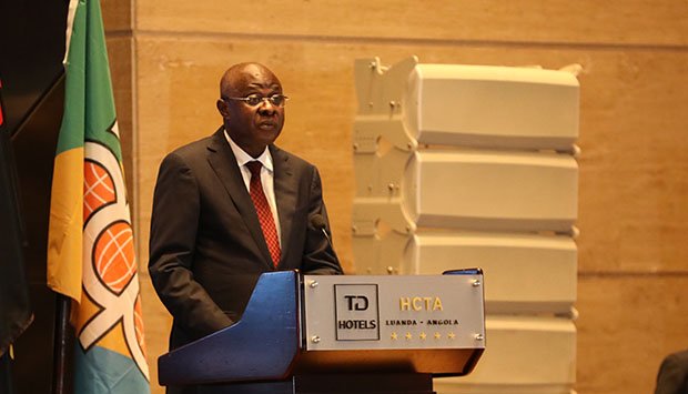 MINISTRO DE ESTADO MANUEL NUNES JÚNIOR APRESENTA QUADRO ECONÓMICO DO PAÍS