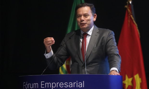 PRIMEIRO MINISTRO PORTUGUÊS PROMETE AJUDAR A ALAVANCAR A ECONOMIA ANGOLANA