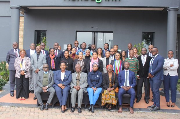 ANGOLA NO DEBATE SOBRE ESTRATÉGIA DE COMUNIACAÇÃO DA SADC