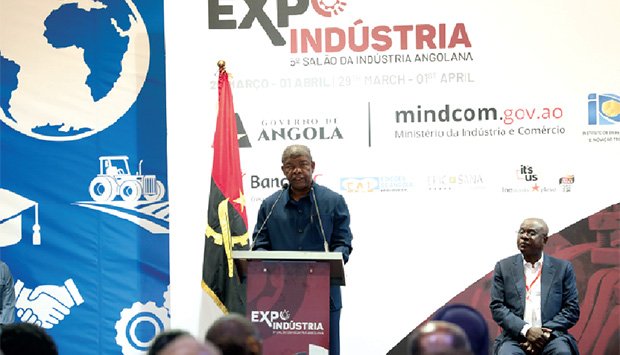 PRESIDENTE DA REPÚBLICA DEFENDE O AUMENTO DA PRODUÇÃO PARA REDUZIR AS IMPORTAÇÕES