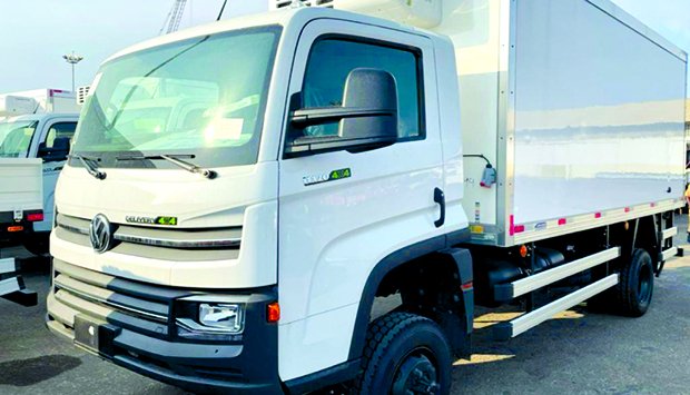 EXECUTIVO ENTREGA VIATURAS PARA ESCOAR PRODUTOS