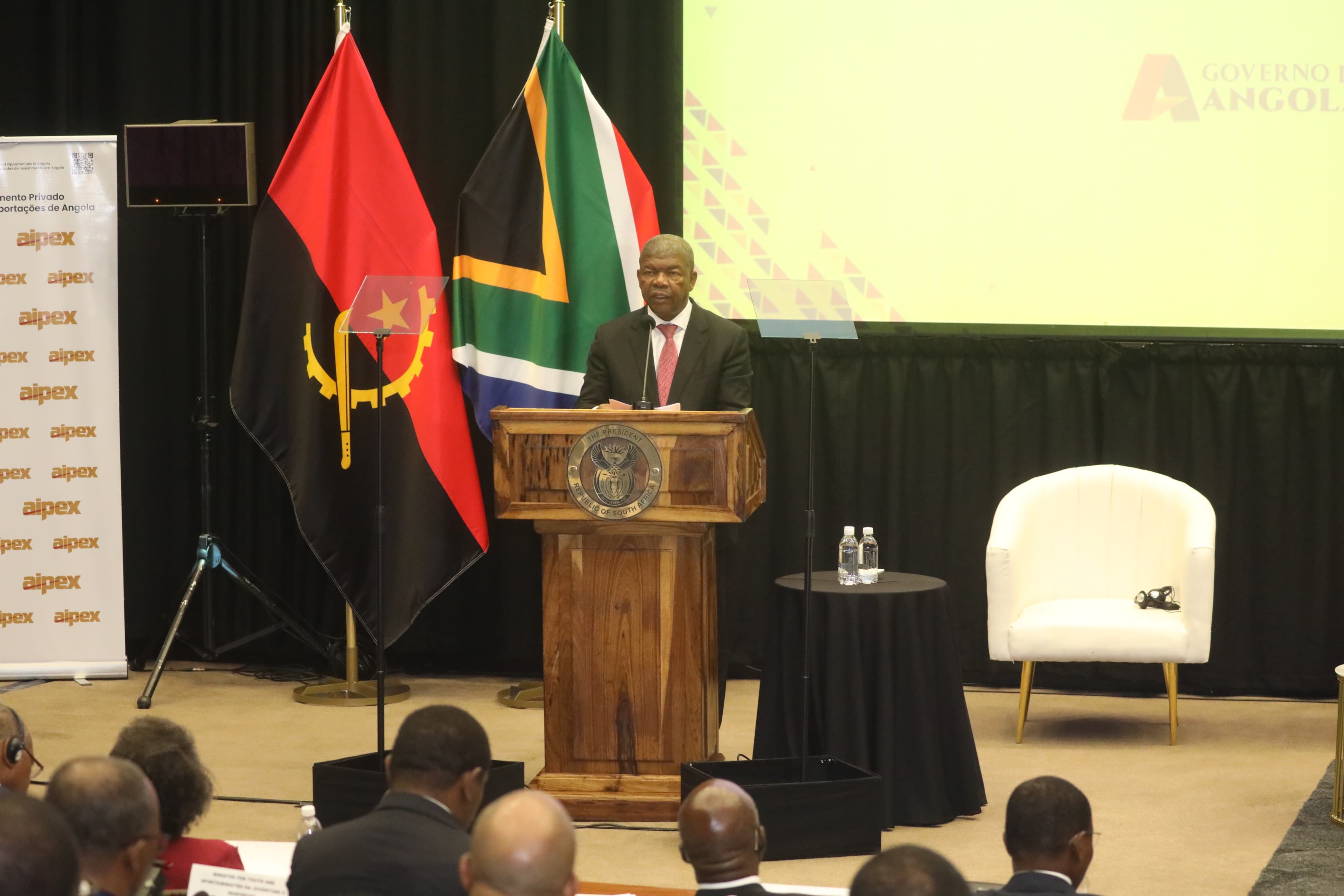 CHEFE DE ESTADO DISCURSA  NO FÓRUM ECONÓMICO ANGOLA-AFRICA DO SUL