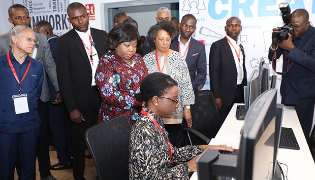 GOVERNO ASSEGURA CONDIÇÕES DE INSERÇÃO NO ENSINO DE ALUNOS PORTADORES DE DIFICIÊNCIA