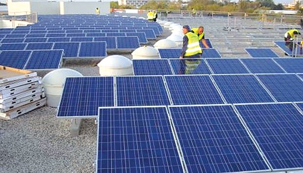 BERKELEY ENERGY INVESTE 1,5 MUL MILHÕES DE DOLARES