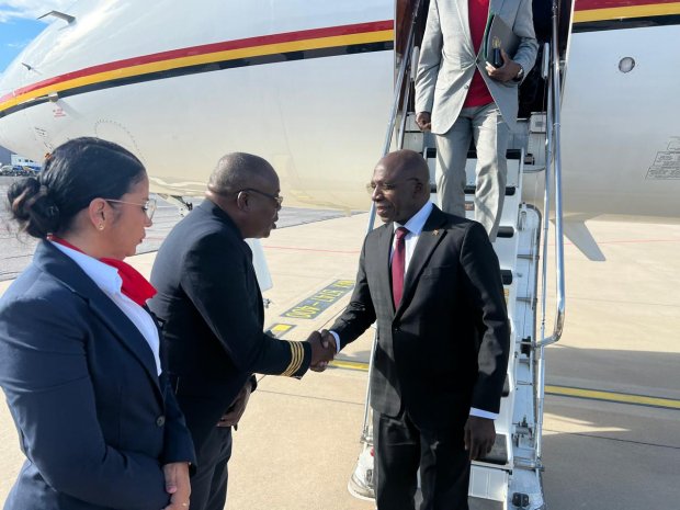 ANGOLA PARTICIPA NA CONFERÊNCIA CHINA-ÁFRICA EM BEIJING