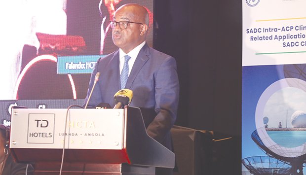 MINISTRO DEFENDE MAIS DIVULGAÇÃO DOS SERVIÇOS DE METEOROLOGIA