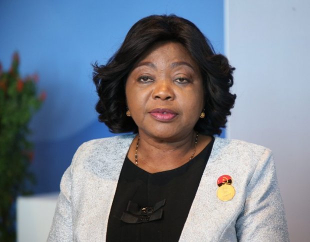 VICE-PRESIDENTE DA REPÚBLICA ENALTECE FEITOS DA MULHER AFRICANA