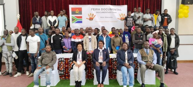 REALIZADA FEIRAS DOCUMENTAL E ACTO ITINERANTE NA ÁFRICA DO SUL