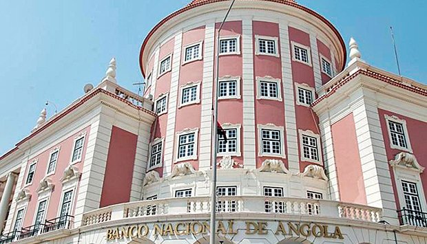 CIDADÃOS NACIONAIS PODEM TRANSFERIR USD 250 MIL POR ANO