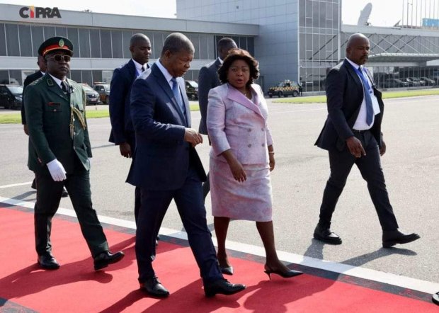 PRESIDENTE DA REPÚBLICA A CAMINHO DA ITÁLIA