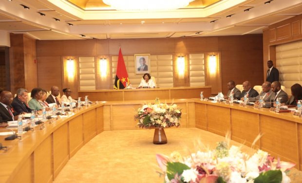 VICE-PRESIDENTE ORIENTA II REUNIÃO ORDINÁRIA SOBRE GRANDES ENDEMIAS