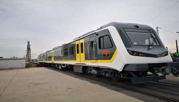 HORÁRIO DE CIRCULAÇÃO DOS COMBOIOS EM LUANDA  VAI SOFRER ALTERAÇÕES