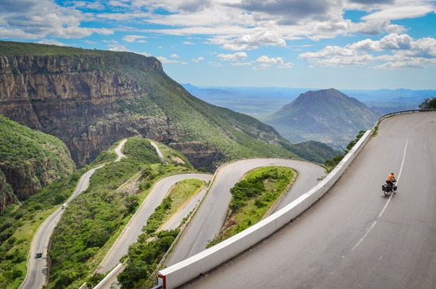 ANGOLA LANÇA LANÇA  GUIA DE INVESTIMENTO NO TURISMO