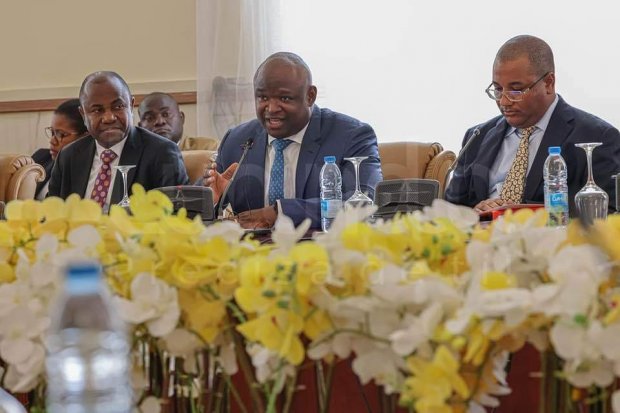 GPL E EMPRESÁRIOS ANALISAM BALANÇO DO PLANO DE REORDENAMENTO DO COMÉRCIO