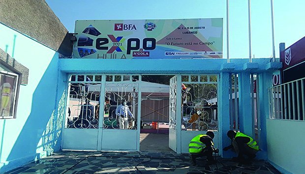 GALARDÃO “ CHITA DE OURO” DA EXPO_HUILA