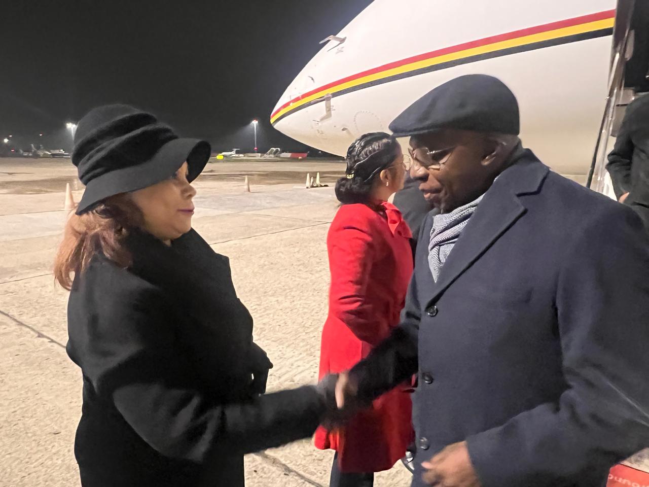 TÉTE ANTÓNIO EM MISSÃO PRESIDENCIAL EM FRANÇA