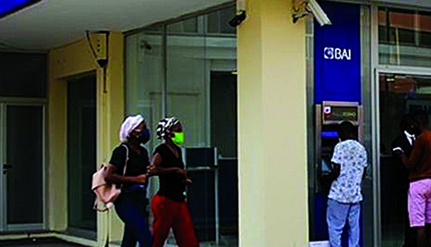 ESTADO OBTEVE QUASE UM BILIÃO COM AS PRIVATIZAÇÕES
