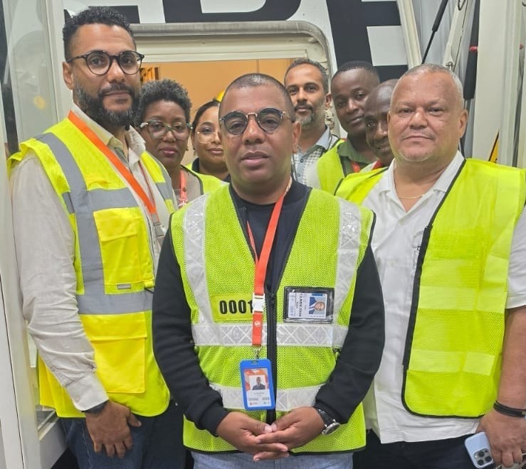 TAAG REALIZA 37 VOOS NO PRIMEIRO DIA DA GREVE DOS TÉCNICOS DE MANUTENÇÃO DE AERONAVES