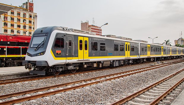 CAMINHO DE FERRO DE LUANDA TRASNPOSRTA CARGA DIVERSA