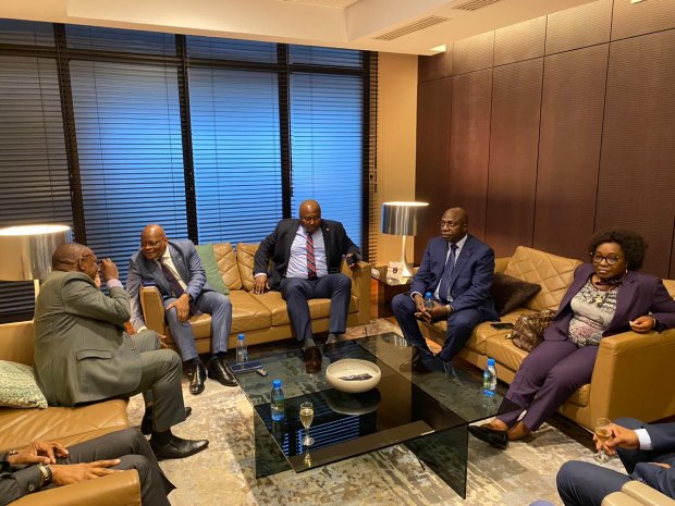 TÉTE ANTÓNIO NO GABÃO  PARA REUNIÃO DE MINISTROS DA CEEAC