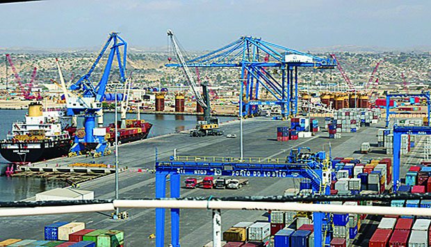 PORTOS DE ANGOLA AFINAM MECANISMO PARA NOVOS DESAFIOS