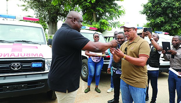 MAIS TRÊS NOVOS HOSPITAIS COMEÇAM A SER CONSTRUÍDOS AINDA ESTE ANO