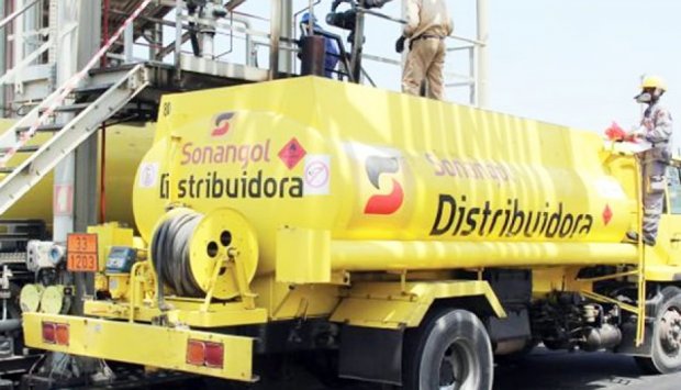 LITRO DE GASOLINA TEM NOVO PREÇO A PARTIR DE SEXTA-FEIRA