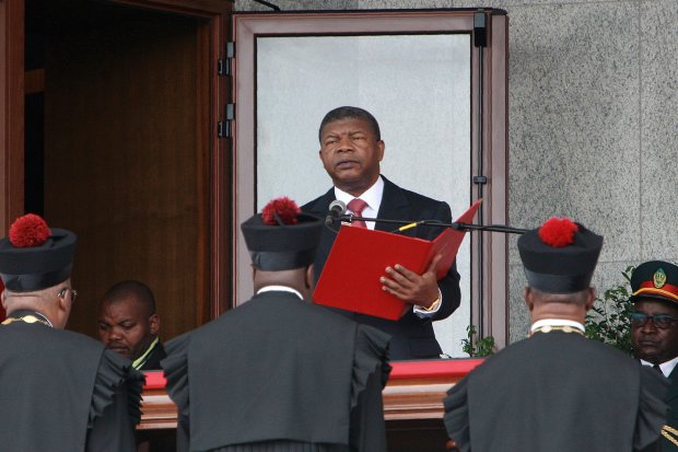 JOÃO LOURENÇO TOMA POSSE DIA 15