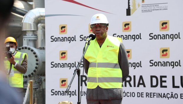 ANGOLA PODE EXPORTAR  DERIVADOS DO PETRÓLEO NOS PROXIMOS  TEMPOS