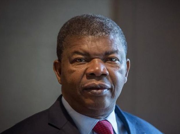 ANGOLA QUER INVESTIDORES ITALIANOS NOS SECTORES DAS ROCHAS  ORNAMENTAIS E FARMACÊUTICA