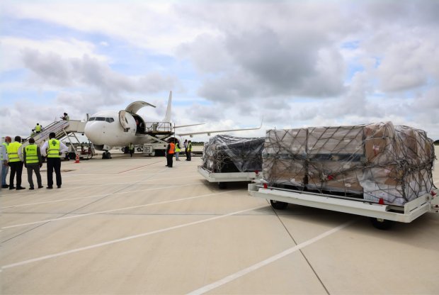 AEROPORTO INTERNACIONAL DR. AGOSTINHO NETO PROCESSA MAIS DE 326 TONELADAS DE CARGAS