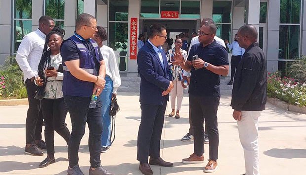 SECRETÁRIO DE ESTADO VISITA ALGUMAS UNIDADES INDUSTRIAIS NA ZONA ECONÓMICA ESPECIAL