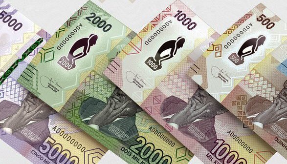 KWANZA GANHOU 23% AO DÓLAR NO PRIMEIRO  TRIMESTRE