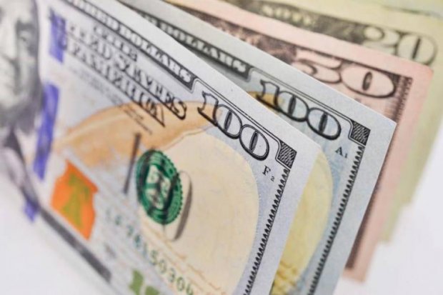 BANCOS COMERCIAIS AUMENTAM VOLUME DE DIVISAS COMPRADAS