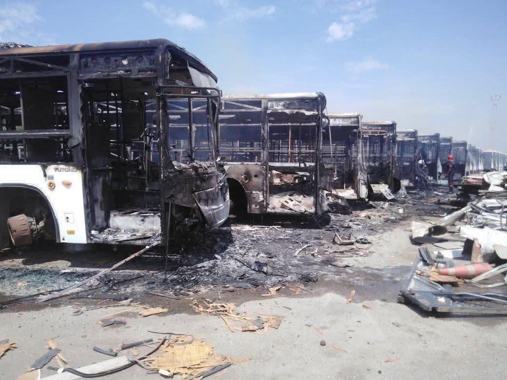 MAIS DE 20 AUTOCARROS DA TCUL FORAM DISTRUIDOS PELO INCÊNDIO