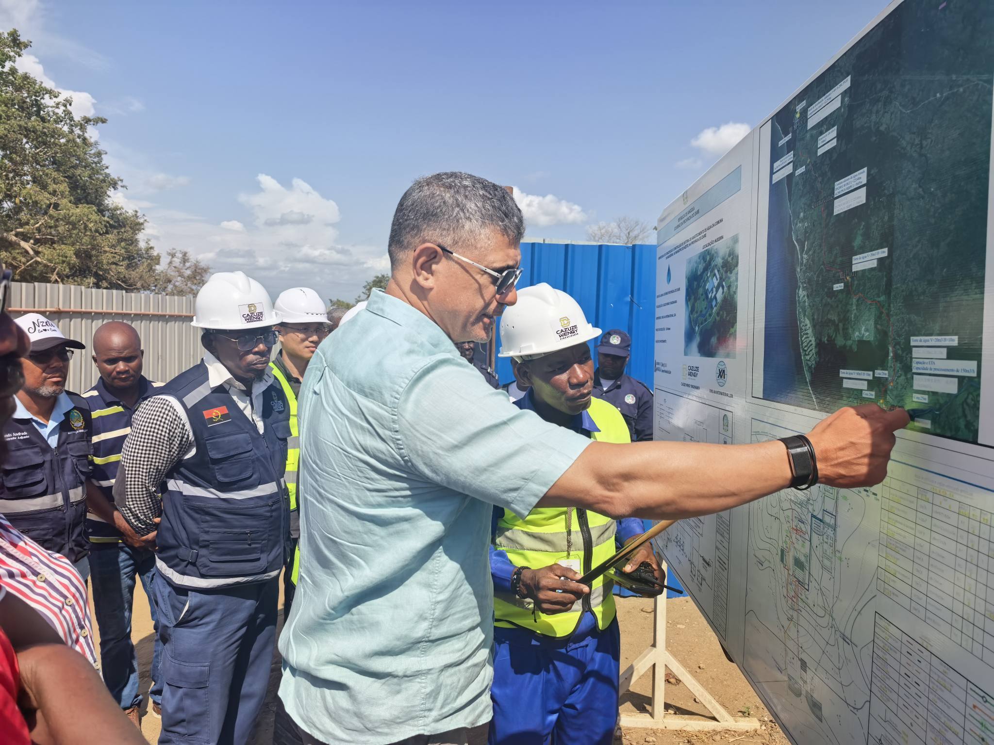 OBRAS DO PROJECTO DE ABASTECIMENTO DE ÁGUA DO NZETO AVALIADAS  PELO MINISTRO JOÃO BAPTISTA BORGES