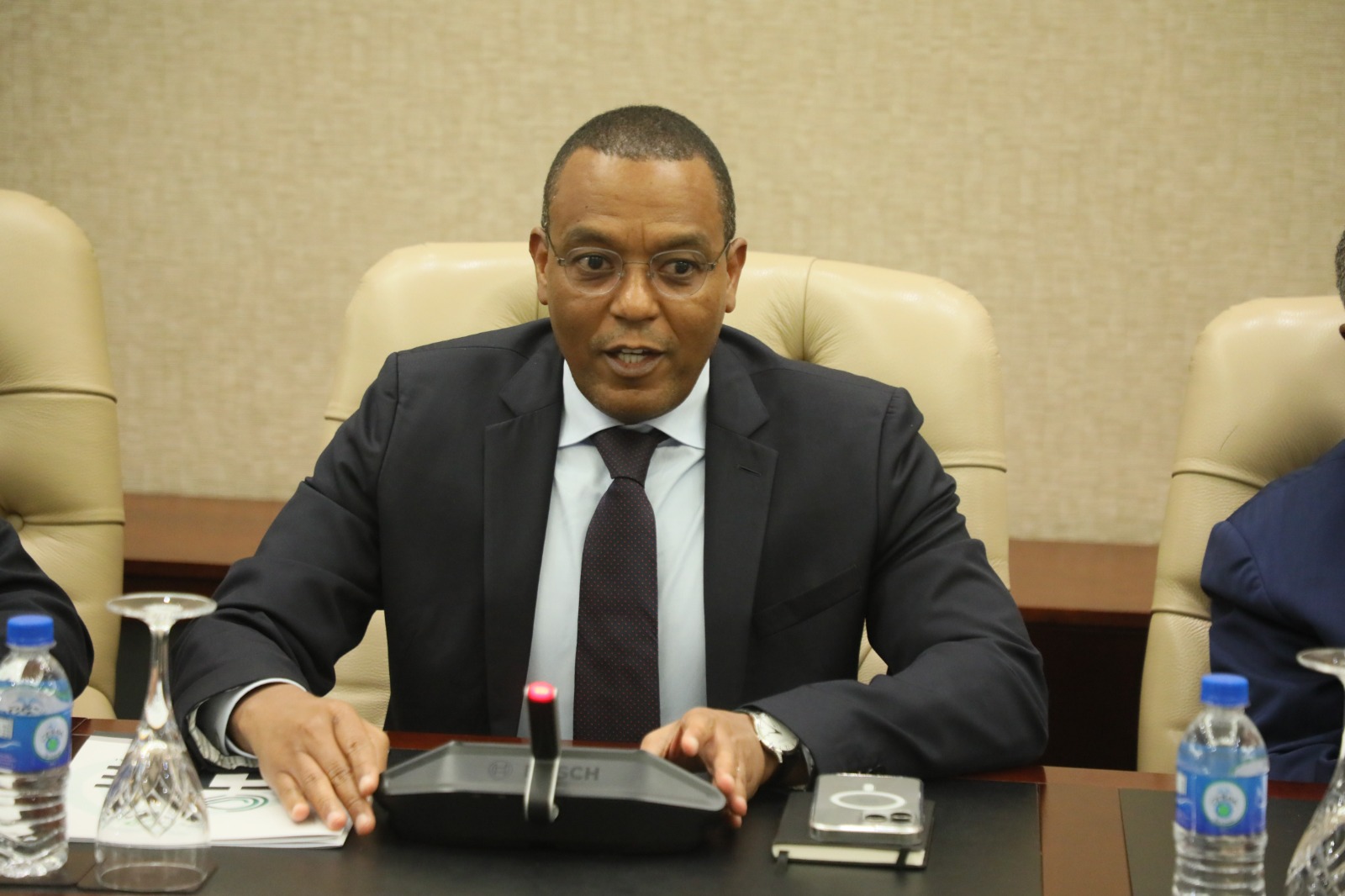 MINISTRO JOSÉ DE LIMA MASSANO ORIENTA REUNIÃO COM  GRUPO TÉCNICO EMPRESARIAL