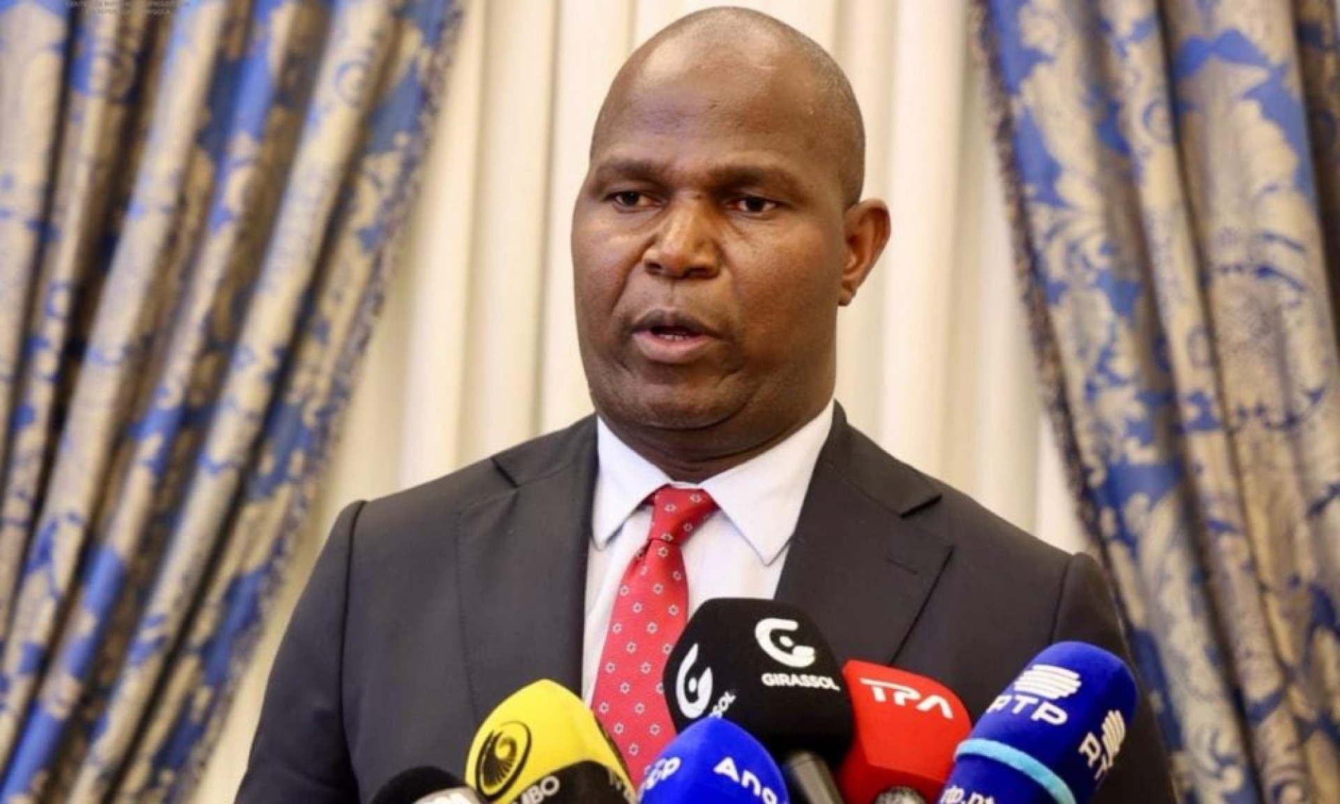PRESIDENTE DE MOÇAMBIQUE VAI VISITAR ZONA ECONÓMICA ESPECIAL LUANDA-BENGO