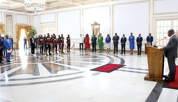VICE-CAMPEÕES DO MUNDO SÃO UM EXEMPLO PARA OS ANGOLANOS