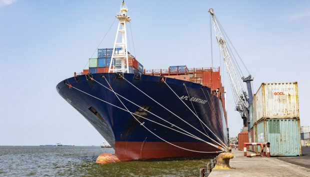 PORTO DE LUANDA VAI GANHAR TERMINAL DE CABOTAGEM PARA “FERRYBOAT”