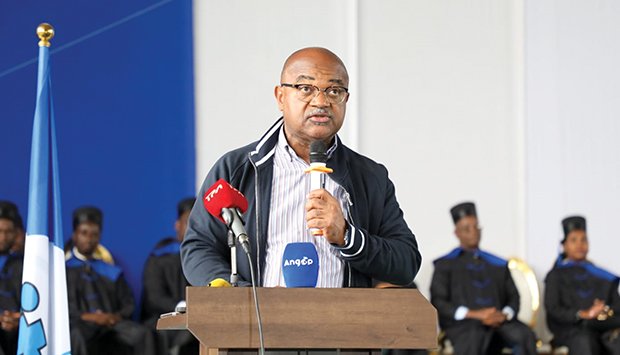 MINISTRO DAS TELECOMUNICAÇÕES ENALTECE A COOPERAÇÃO COM O SECTOR DA EDUCAÇÃO