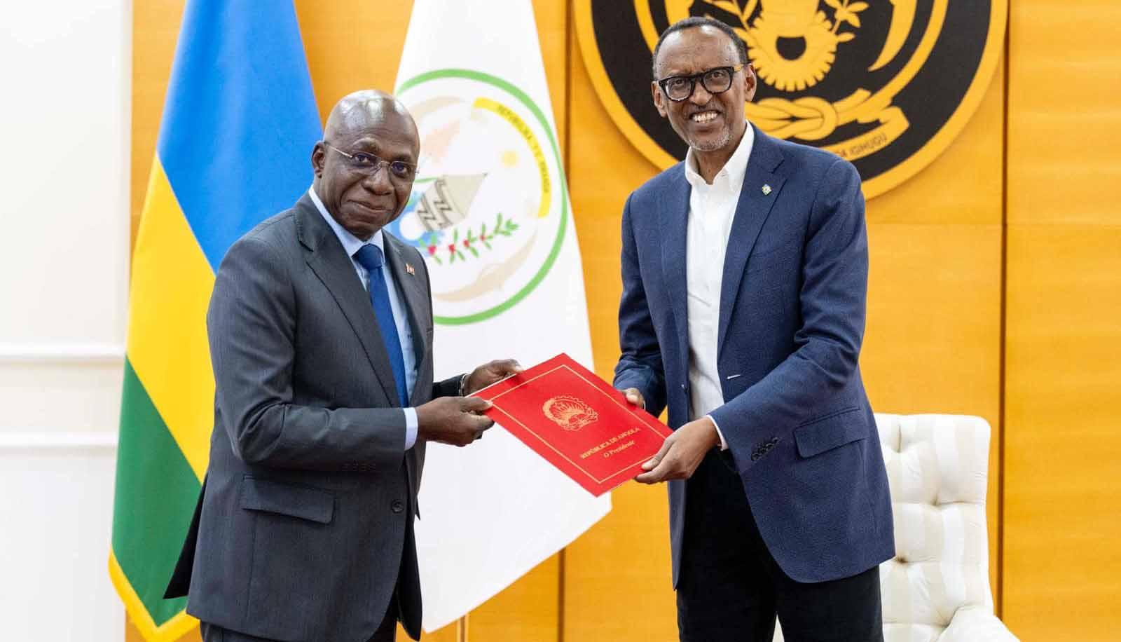 PAUL KAGAME RECEBE MENSAGEM DO PRESIDENTE JOÃO LOURENÇO