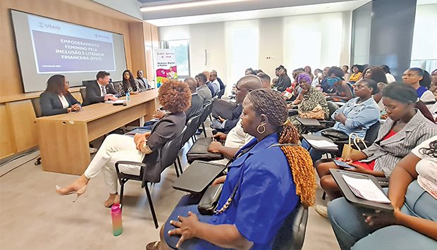 LANÇADO EM LUANDA PROGRAMA DE EMPONDERAMENTO E LITERACIA FINANCEIRA