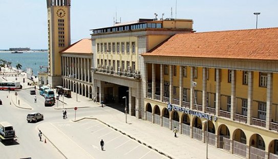 PORTO DE LUANDA ASSUME GESTÃO TRANSPARENTE
