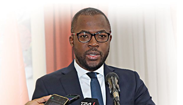 SECRETÁRIO DO PRESIDENTE REPÚBLICA EXIGE RIGOR NA SIMPLIFICAÇÃO DE PROCEDIMENTOS DA ADMINISTRAÇÃO