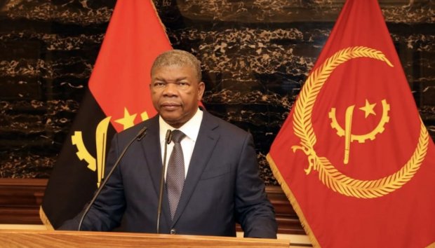 JOÃO LOURENÇO FELICITA EMMANUEL  MACRON PELA REELEIÇÃO