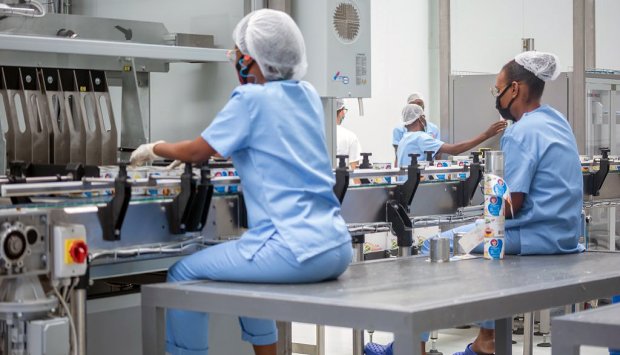 GOVERNO PRIVATIZA 12 UNIDADES INDUSTRIAIS EM LUANDA E CABINDA