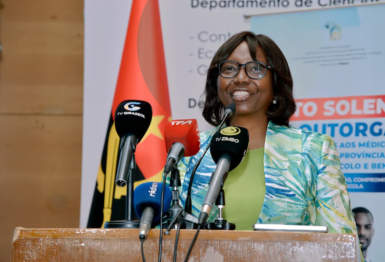 MINISTÉRIO DA SAUDE LANÇA CONCURSO INTERNO PARA PROMOÇÃO DE MAIS DE 34 MIL PROFISSIONAIS DA SAÚDE