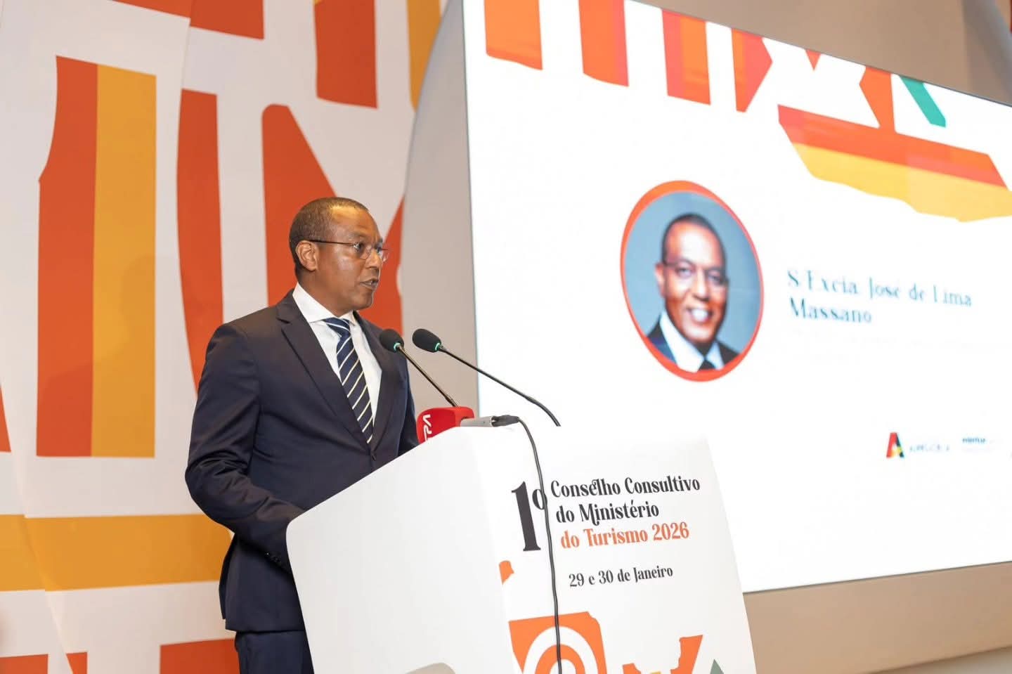 GOVERNO APONTA PARCERIA PÚBLICO-PRIVADA PARA DINAMIZAR O TURISMO